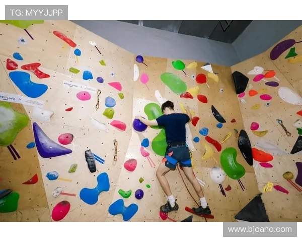 南京攀岩队的训练与挑战揭秘:攀岩巨献的背后故事与精神探索