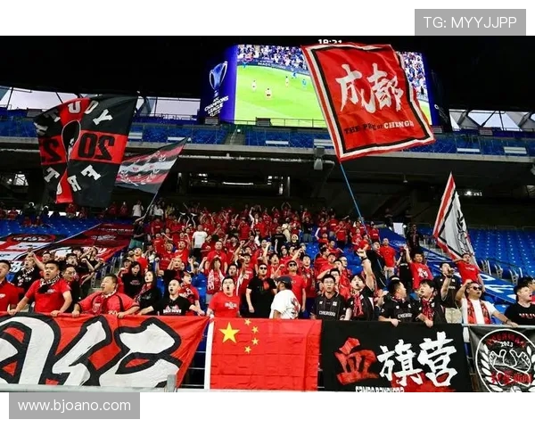 成都足球队以87分稳居总决赛积分榜首位展现强劲实力 成都足球队以87分稳居总决赛积分榜首位展现强劲实力