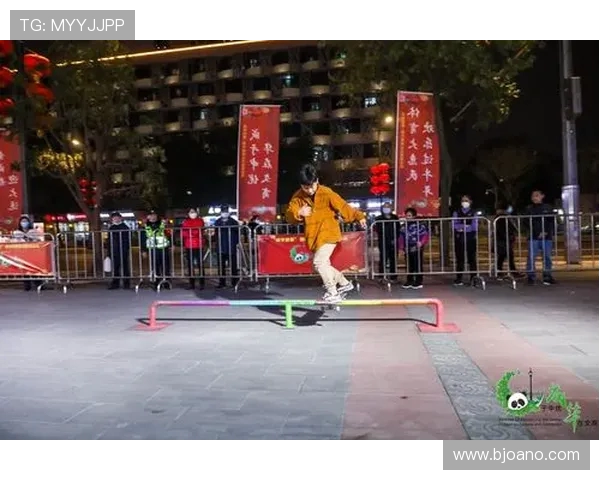 武汉极限运动队与重庆极限运动队赛后复盘分析意识碰撞与战术较量