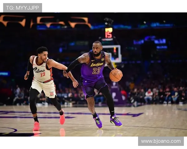 今天湖人对阵活塞精彩直播全程回顾与赛后分析尽在此处