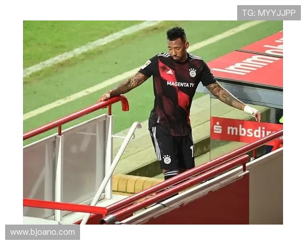 博阿滕与拉莫斯的巅峰对决谁能在绿茵场上笑到最后 博阿滕与拉莫斯的巅峰对决谁能在绿茵场上笑到最后